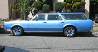 Illustration for article titled 1967 Oldsmobile Vista Cruiser